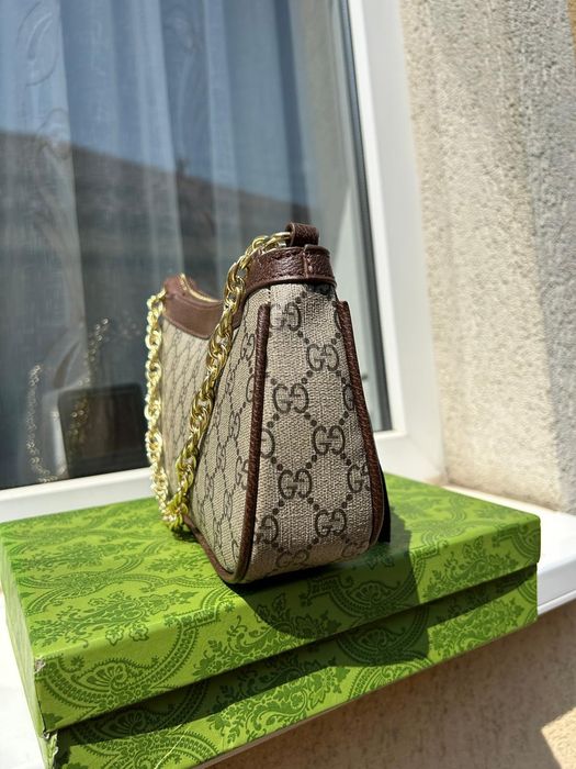 Vand geanta Gucci