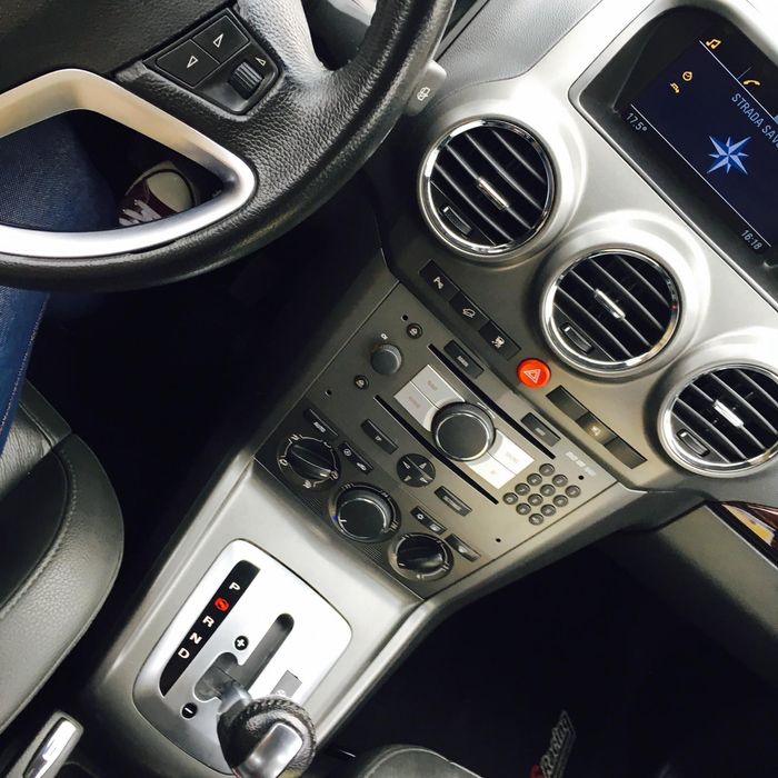 Opel Antara full opțional