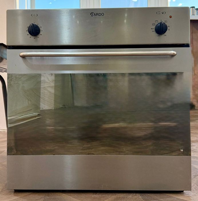 Продам электрическую плиту