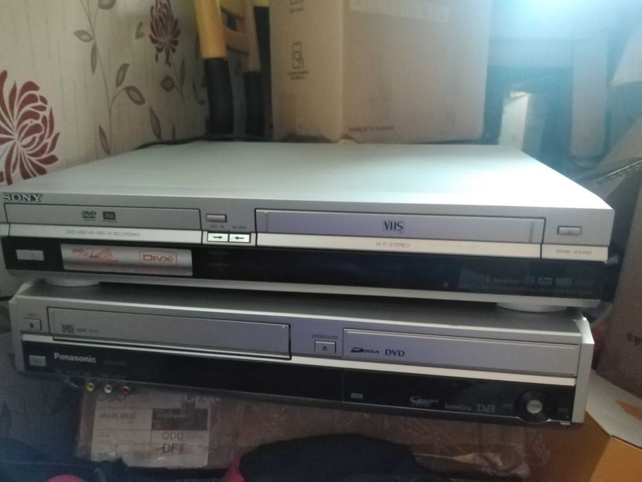 CD-SACD-DVD Sony DPV NS905V si recordere combo DVD-VHS Sony si Panasonic