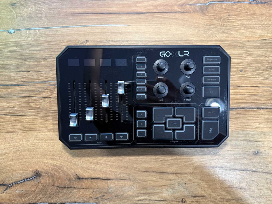 TC Helicon Go XLR