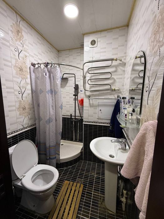 Продам 4 ком.квартиру  на Сергели-1