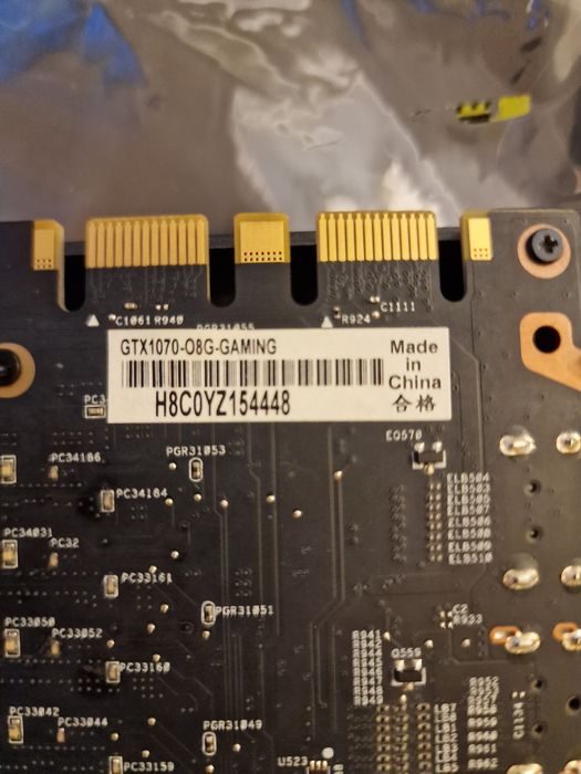 Видеокарта RTX Asus gaming  1070 8 gb