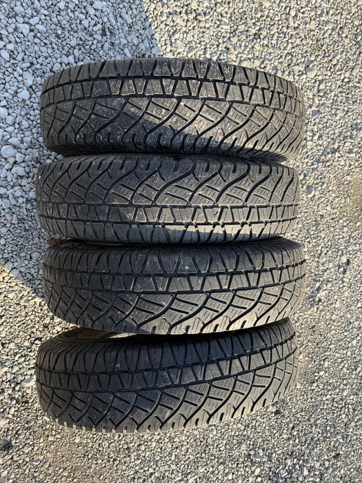 Michelin latitude 235/85/16