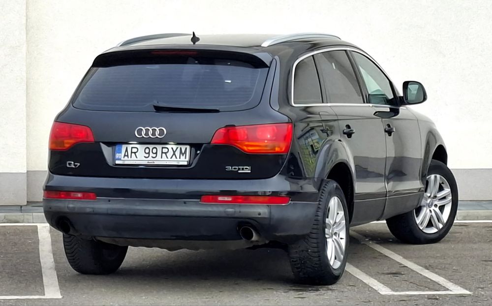 Vand schimb Audi Q7.3.0 TDI impecabil