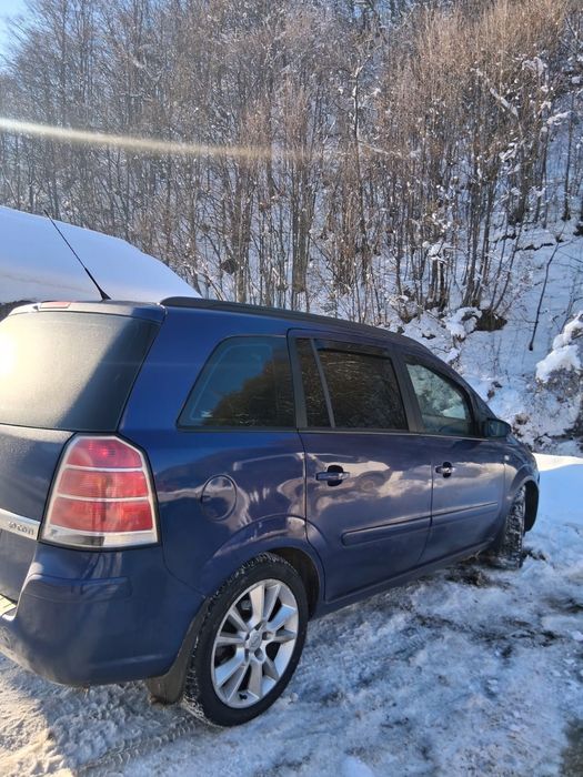 De vânzare Opel Zafira