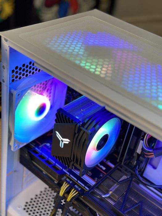 Srochno Super Narxda kuchli igrovoy kompyuter, 12-Gen, RX 5700XT