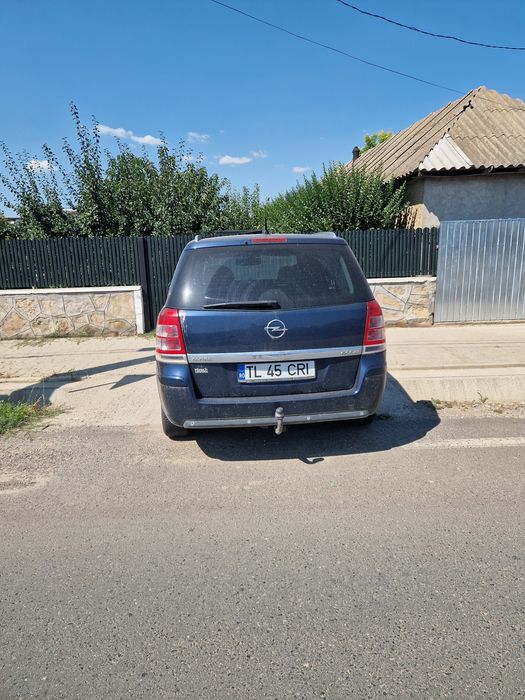 Vând Opel zafira b 1,7 dtr
