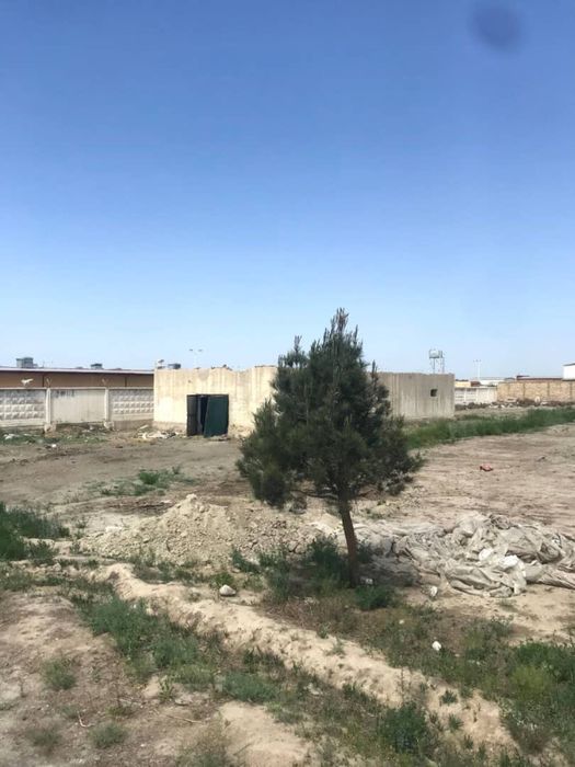 Noturar joy sotiladi