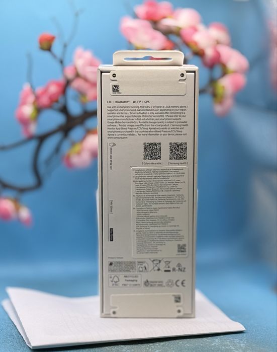 НОВ!!! Смарт часовник Samsung Galaxy Watch 8, 44mm LTE, Graphite