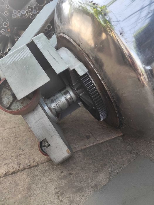 Продам дежу 330 литров