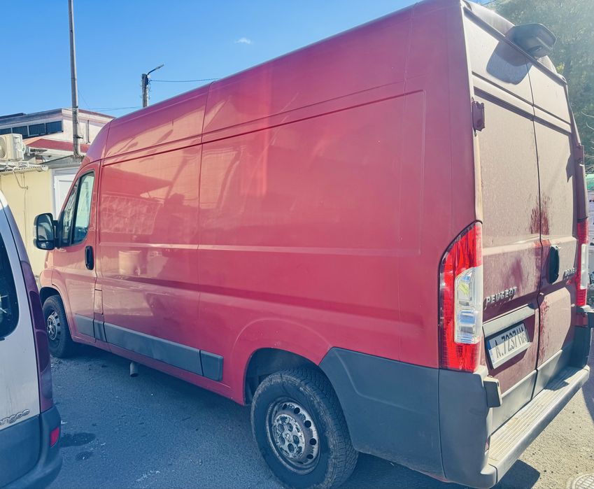 Товарен микробус Пежо