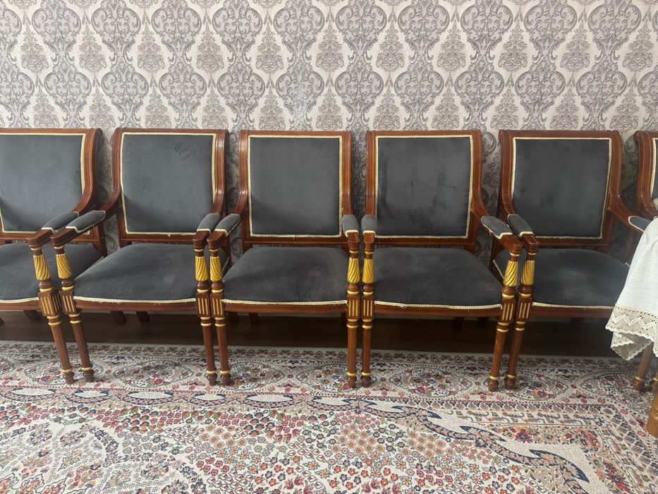 Стулья 5шт  срочно