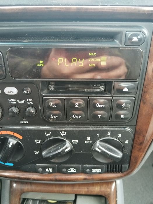 Casetofone auto, față casetofon kenwood