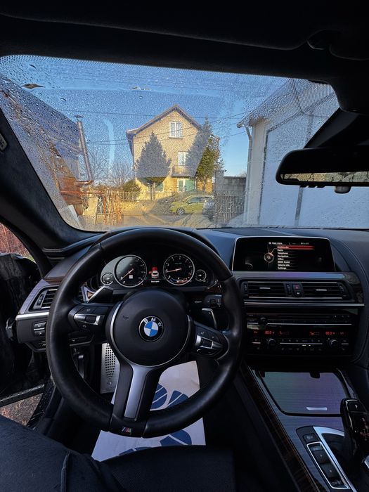 Почистване на коли и камиони