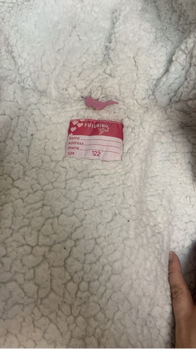 Продам куртки ддя девочек