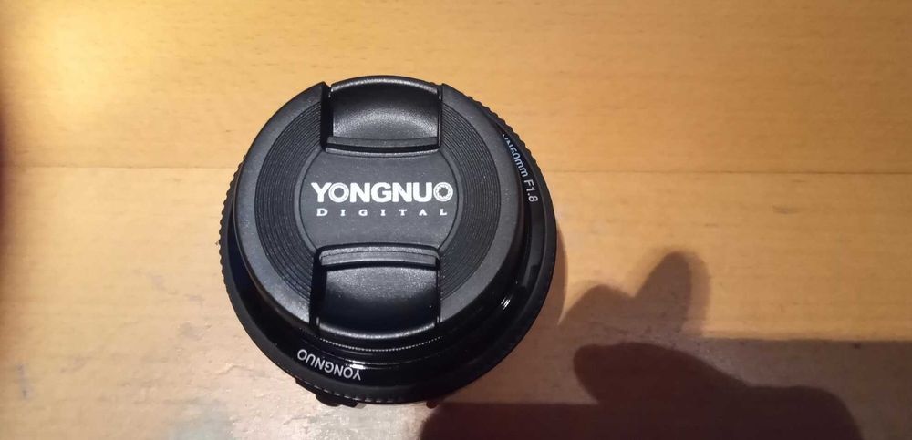 Obiectiv YONGNUO EF 50mm F/1.8 pentru Canon DSLR CA NOU !