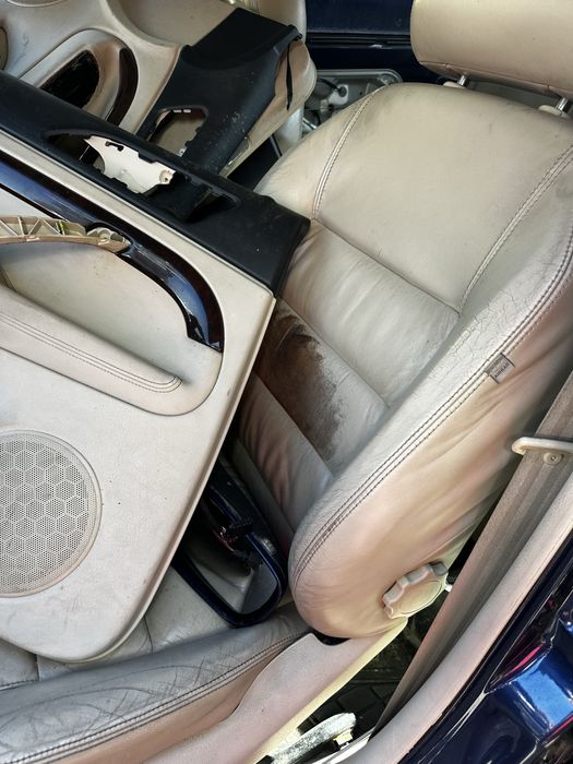 Салон за Шкода Superb