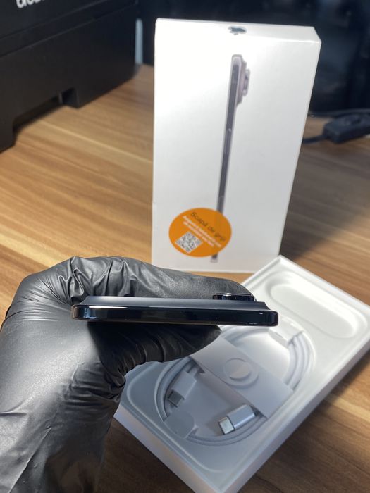 Phone Air• 256 GB • Black / Cod produs: 9723