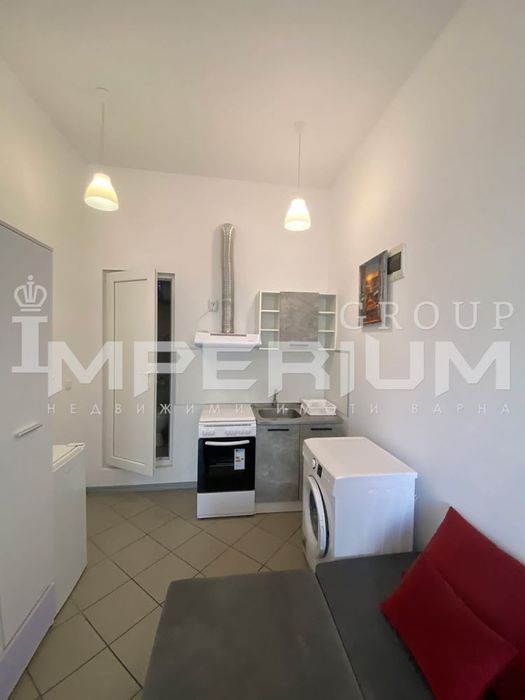 Дава се под наем Едностаен апартамент в Варна, Погреби - 35 кв.м за 309.06 € - Снимка #1