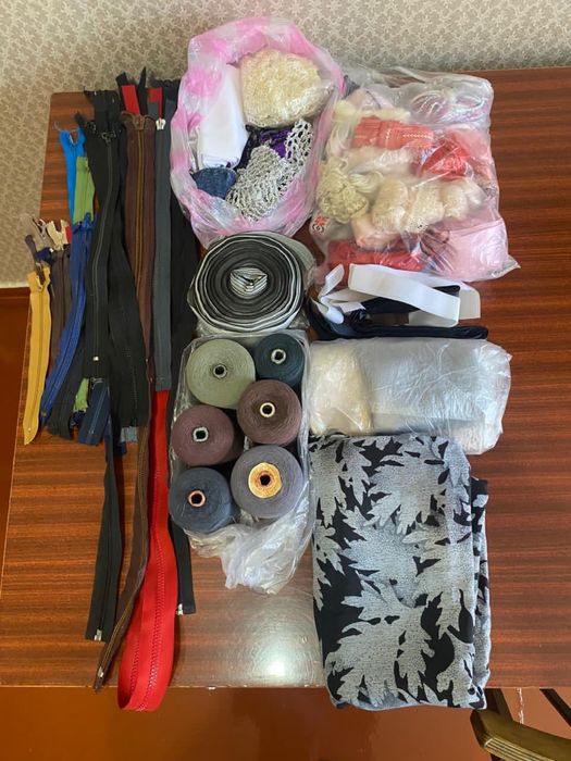 Продам советскую швейную машинку