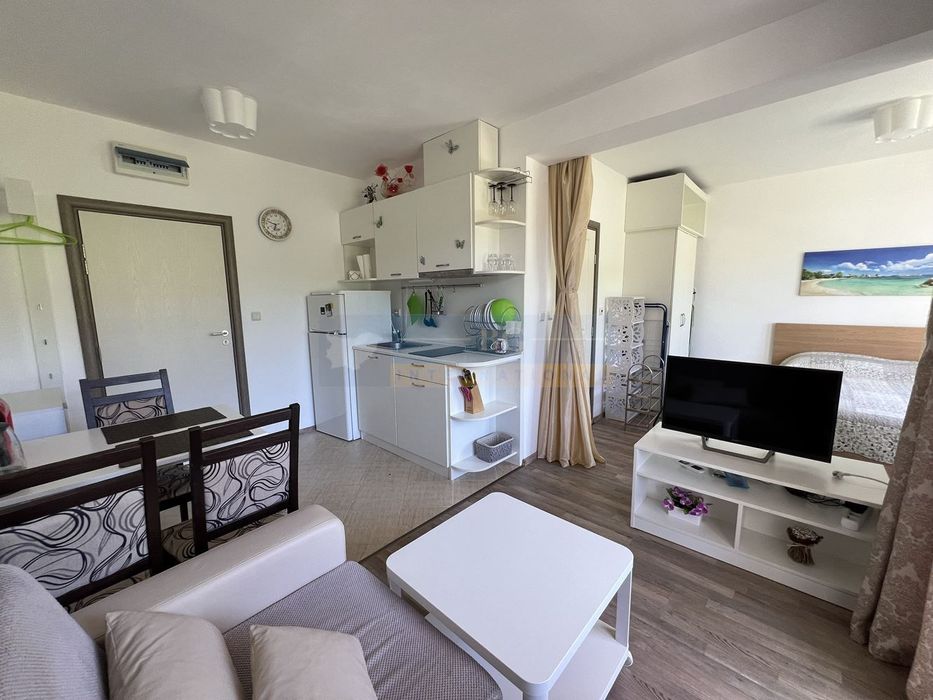 Продава се Едностаен апартамент в Созопол - 41 кв.м за 1622 €/кв.м - Снимка #10