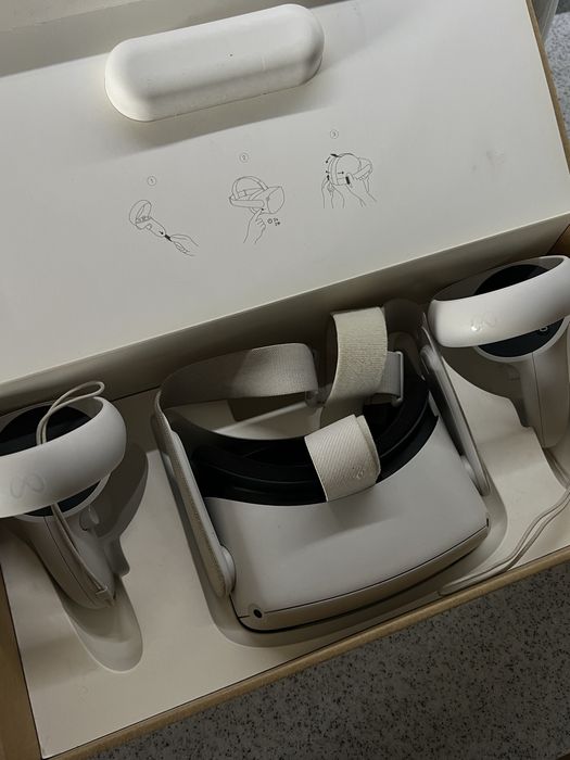 Очки виртуальной реальности Meta Quest 2 Oculus