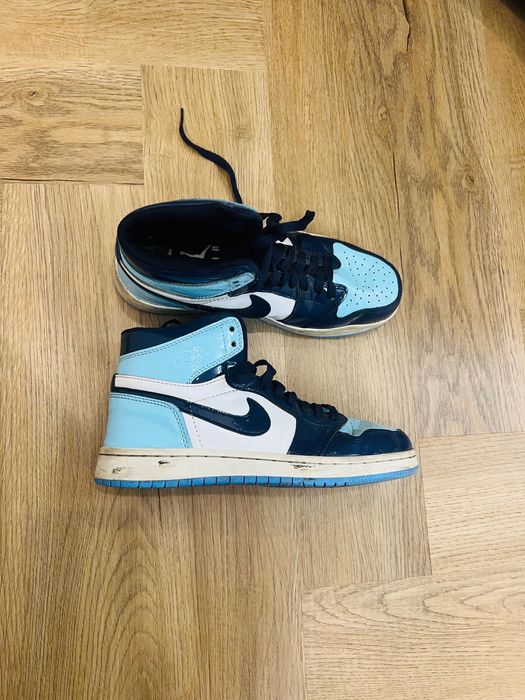 Продам кроссовки