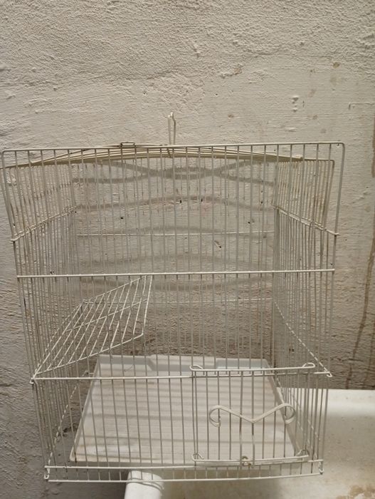 Клетка для попугаев