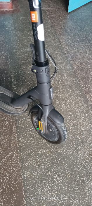 Vând Trotineta Electrică Xiaomi
