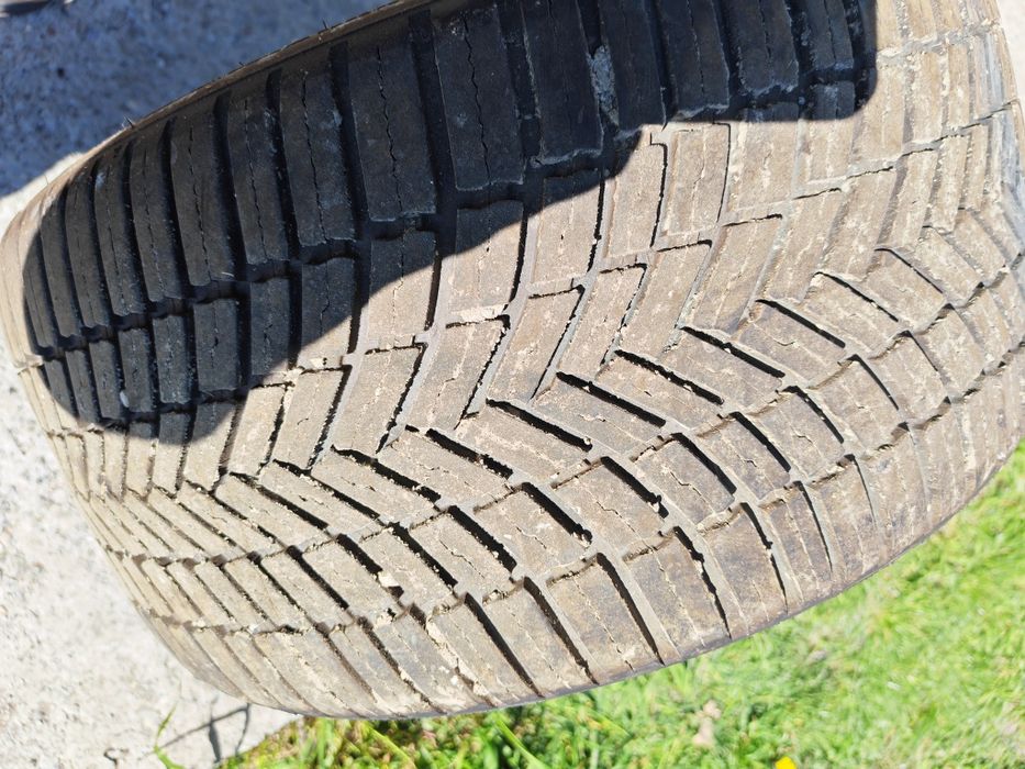 Cauciuc Bridgestone  255 35 R18
