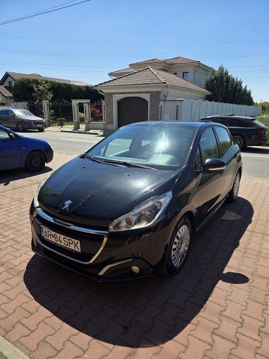 Vând Peugeot 208, 1,6 diesel