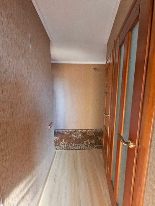 Продам 2 комн.кв. на 8 мкр