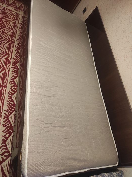 Матрак единичен пружинен
