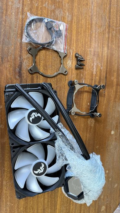 Водно охлаждане ASUS TUF GAMING LC 240 RGB