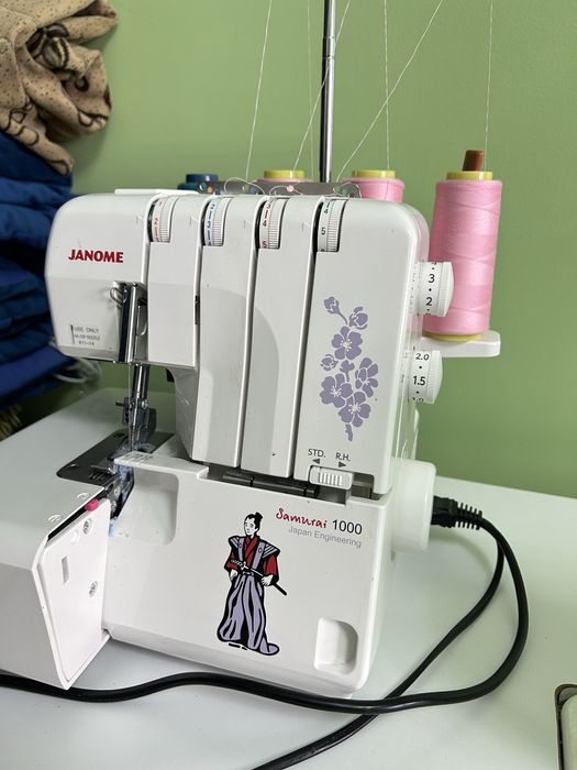 Оверлог janome.