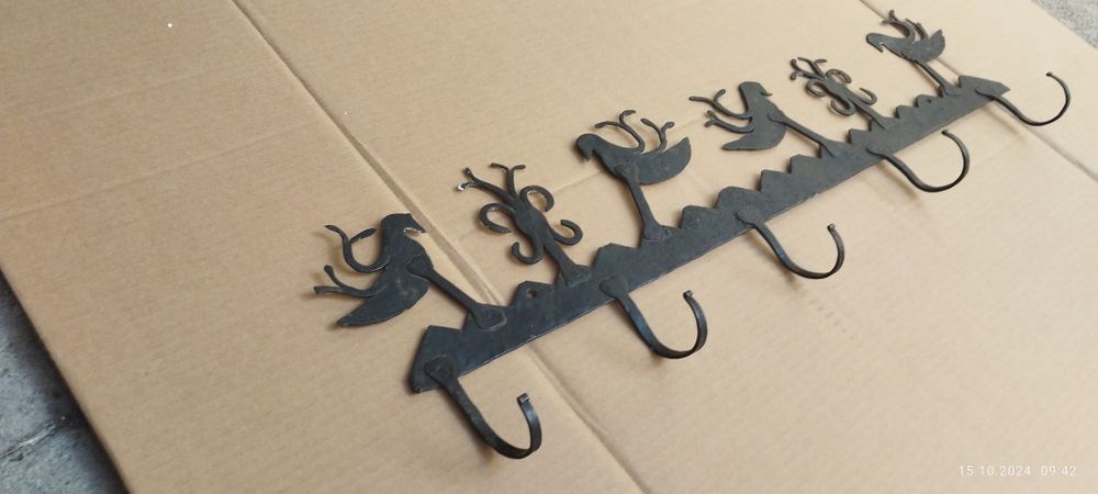 Закачалка ковано желязо - антика