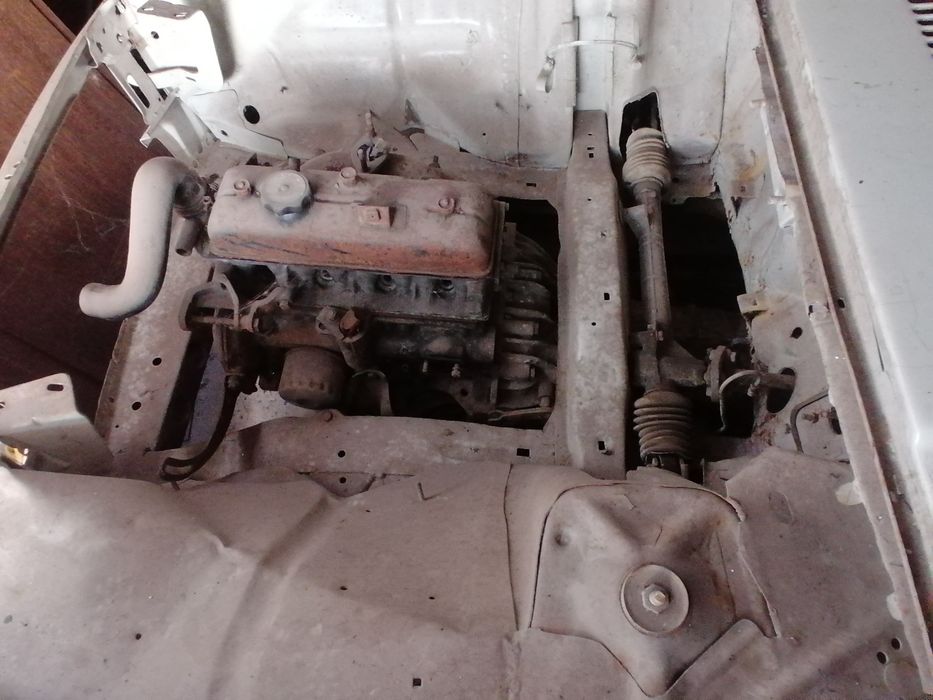 Dacia 1300 caroserie