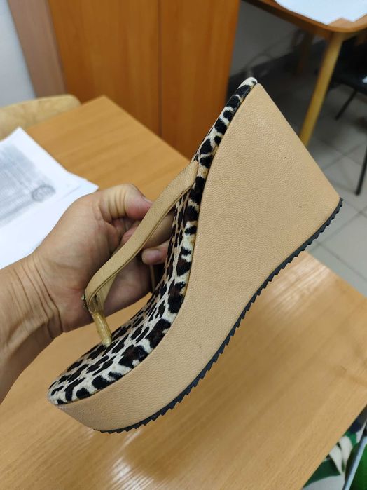 Сланцы вьетнамки