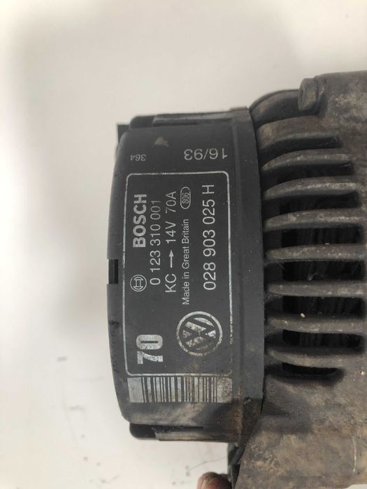 Генератор VW Vento 1.6 1995г