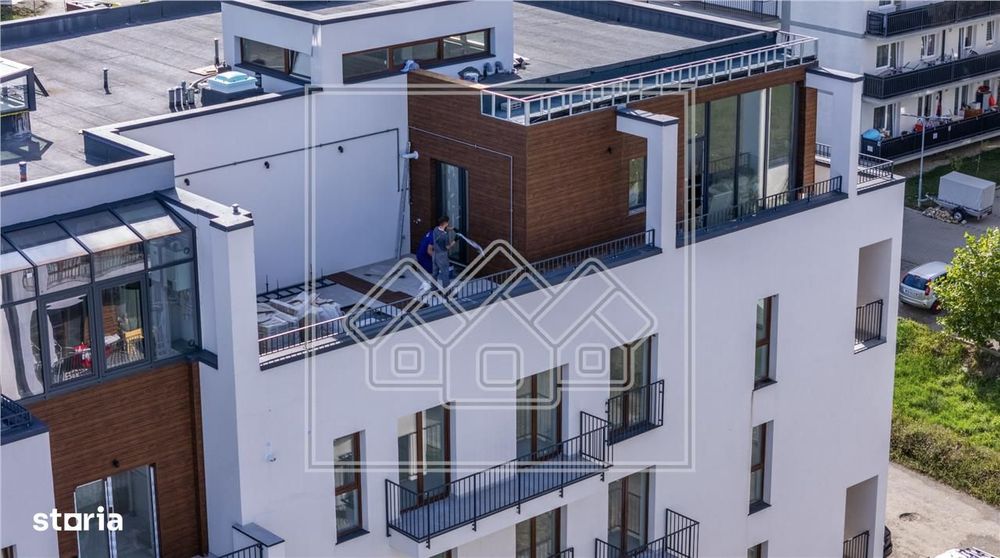 Penthouse superb de 107 mp utili, 2 terase mari, in Turnisor