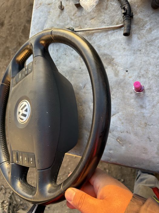 Мулти волан кожен с Еърбег Airbag волан за VW Touareg комплект ном 8