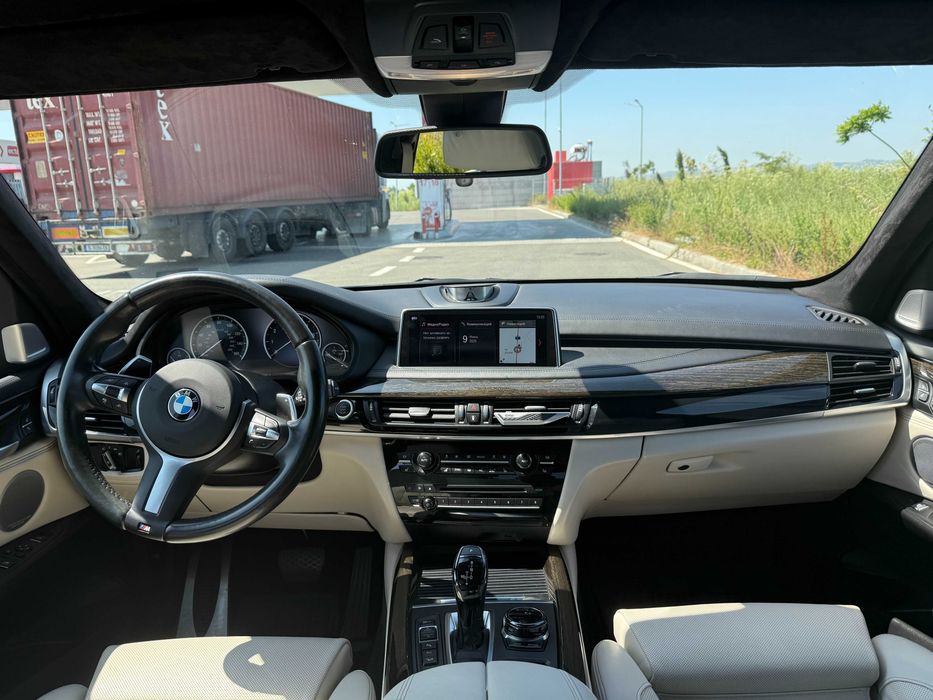 BMW X5 F15 xDrive50i