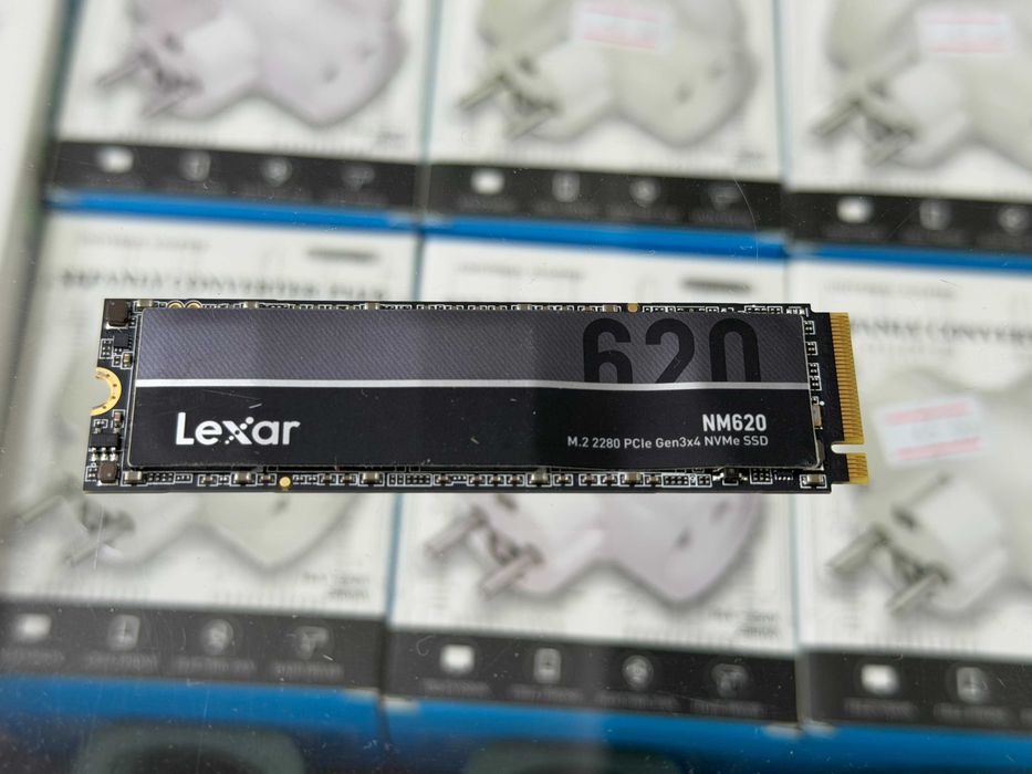 M2 NVME 256GB Lexar