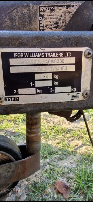 Vând trailers Ifor Williams 2,7 tone