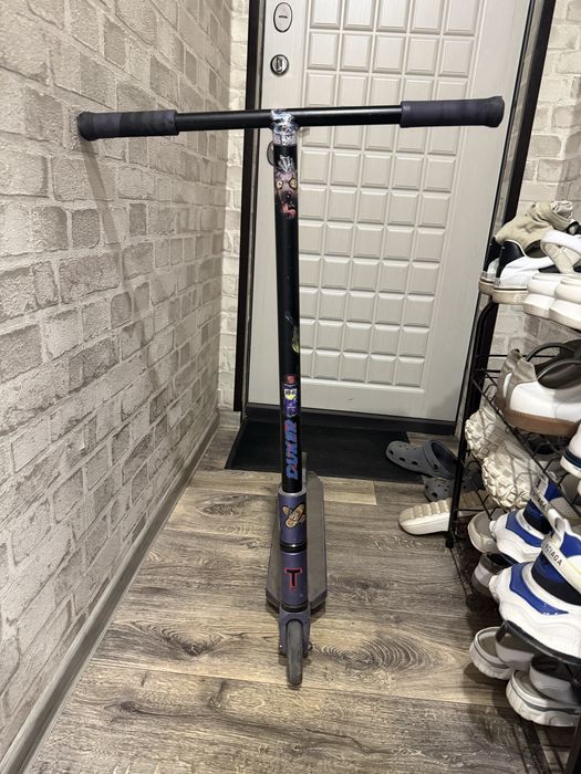 Трюковой самокат duker 303