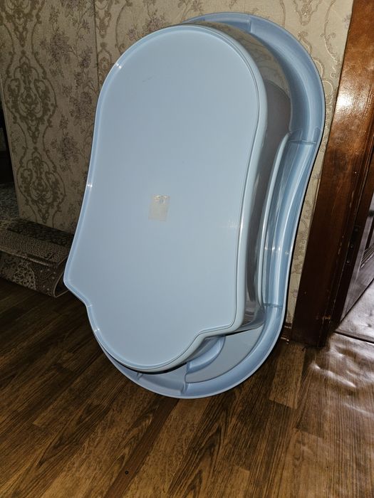 Продам ванночку в отличном состояний