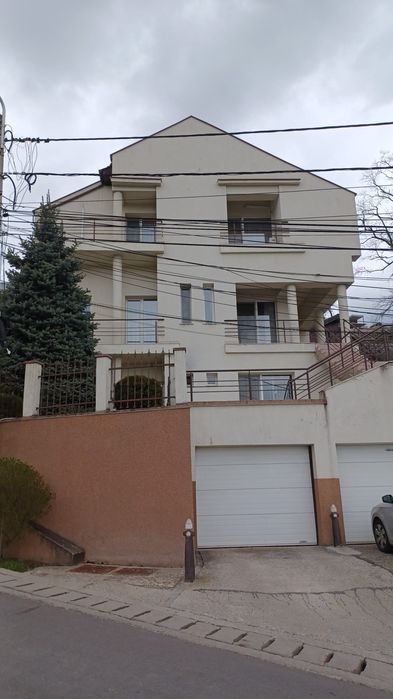 PF inchiriez duplex, 4 camere, 140 mp,  Grigorescu