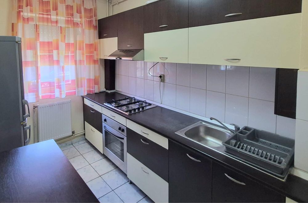 Inchiriez apartament Braytim