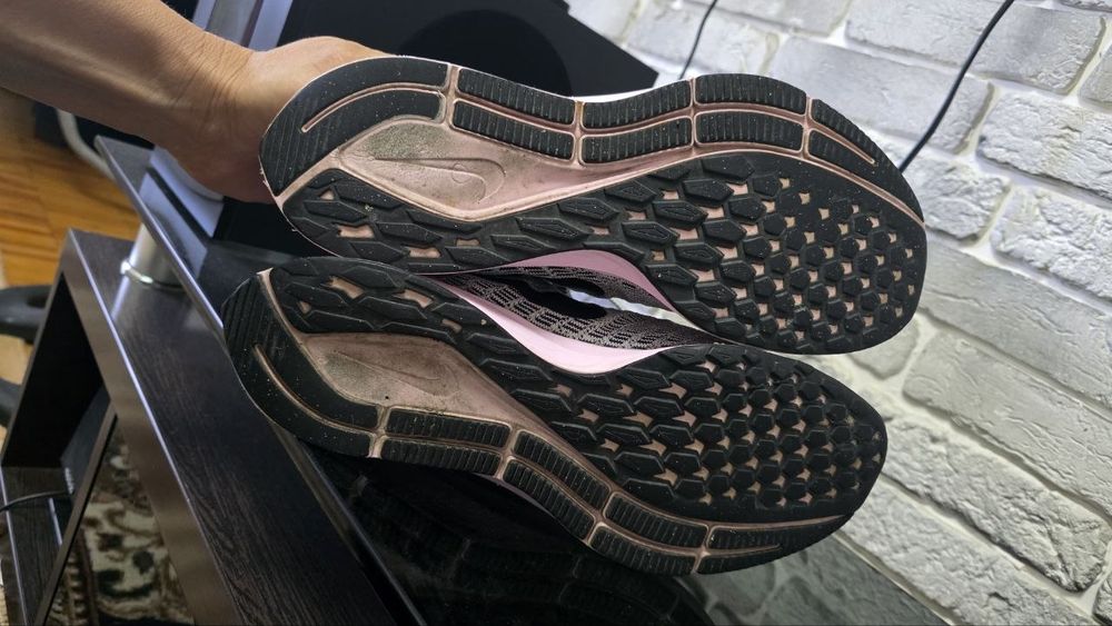Оригинальные кроссы Nike